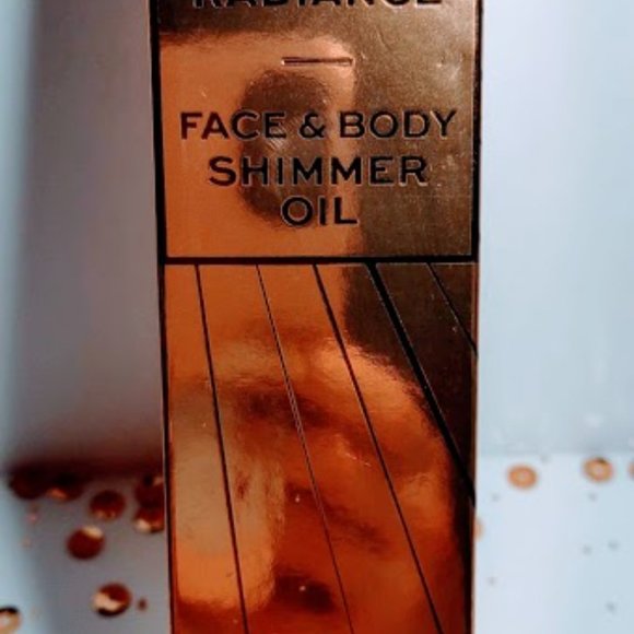 Revolution Glow Radiance Shimmer Oil - Pink - Picture 4 of 4